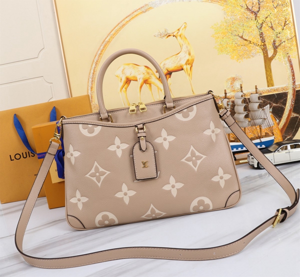 ルイヴィトンバッグ正面デザイン